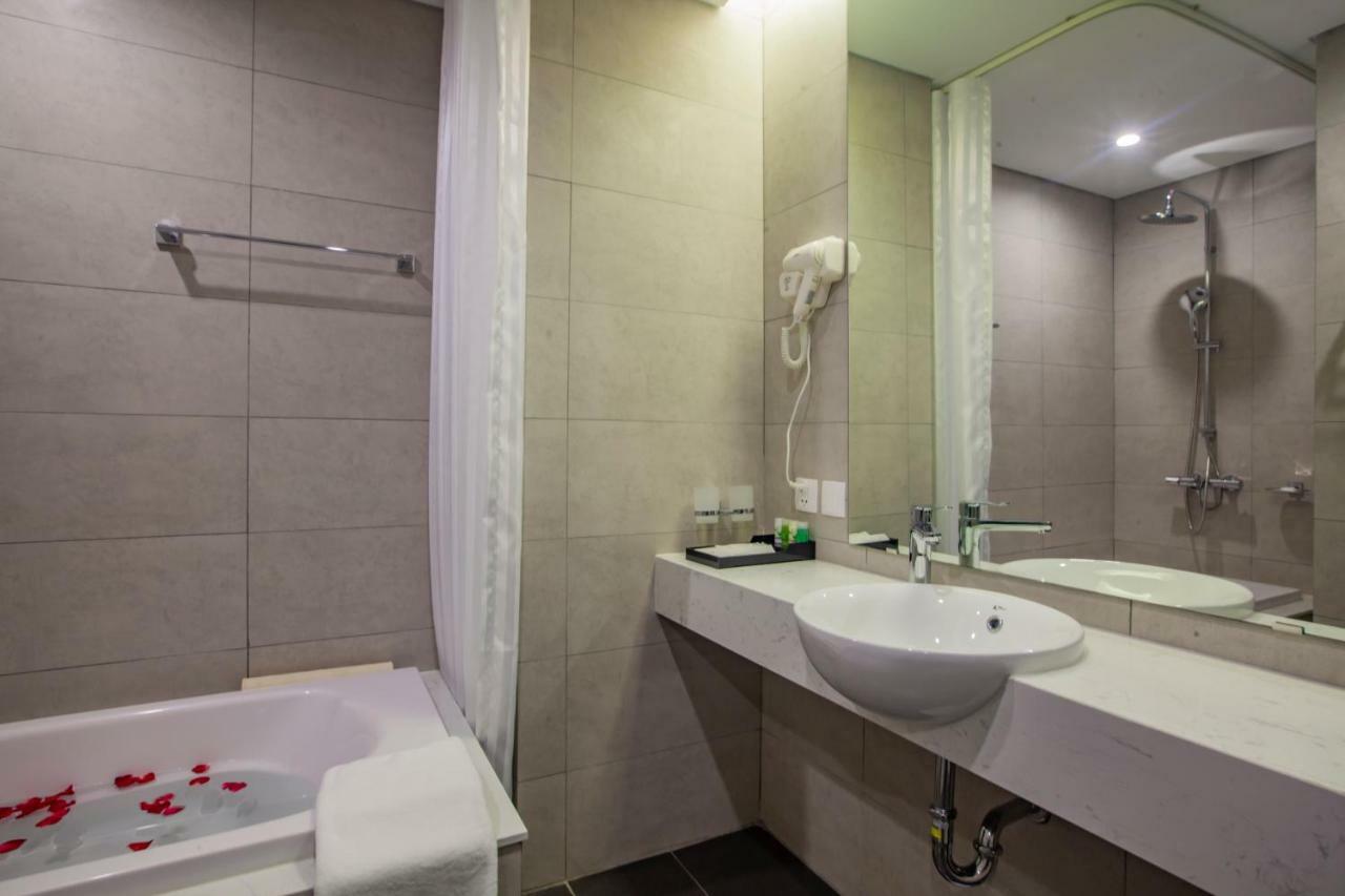 Parosand Hanoi Hotel Exterior foto